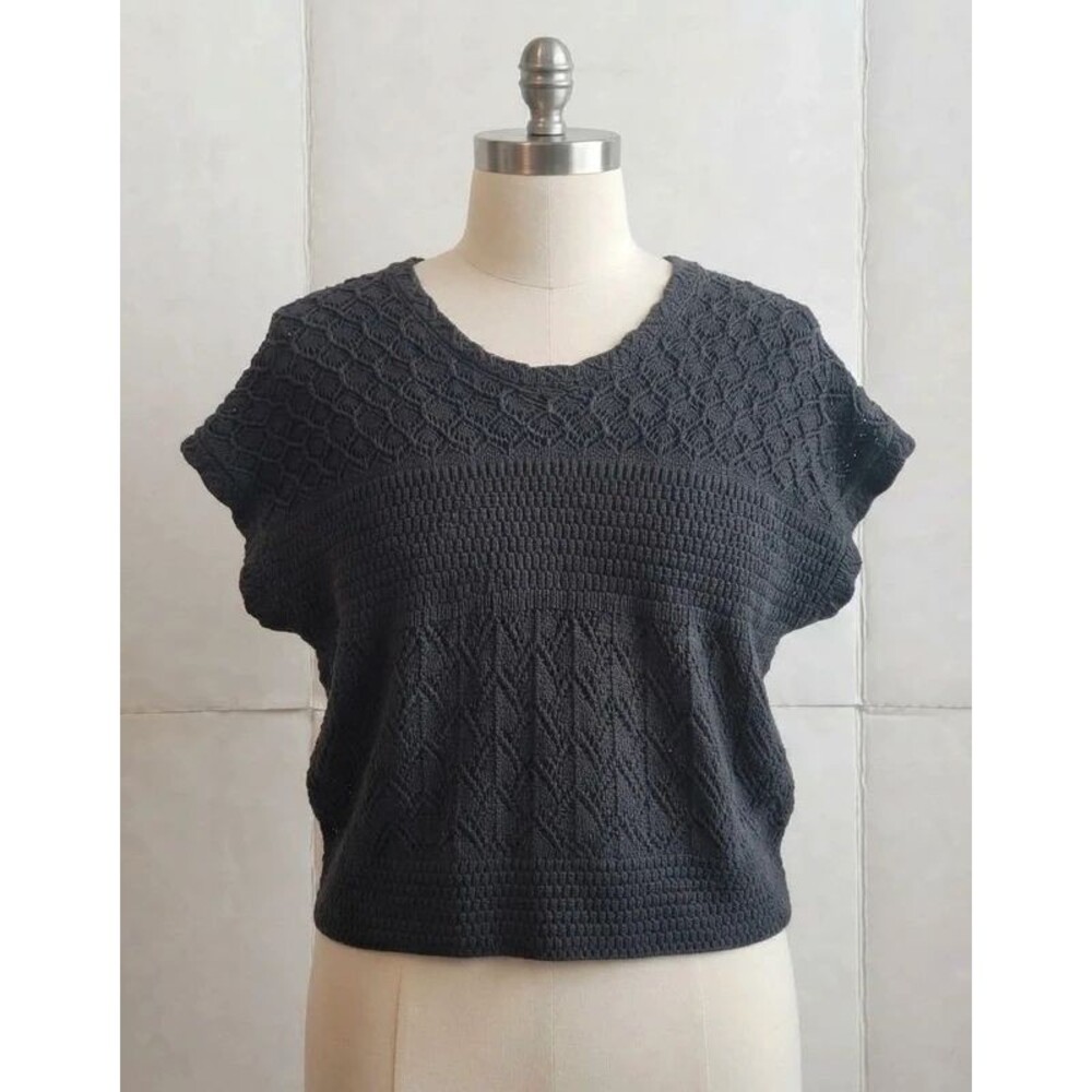 Draper James Black short sleeve crochet sweater